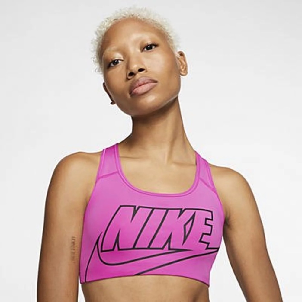 NIKE SWOOSH MEDIUM SUPPORT 1-PIECE PAD SPORTS BRA ACTIVE FUCHSIA/BLACK